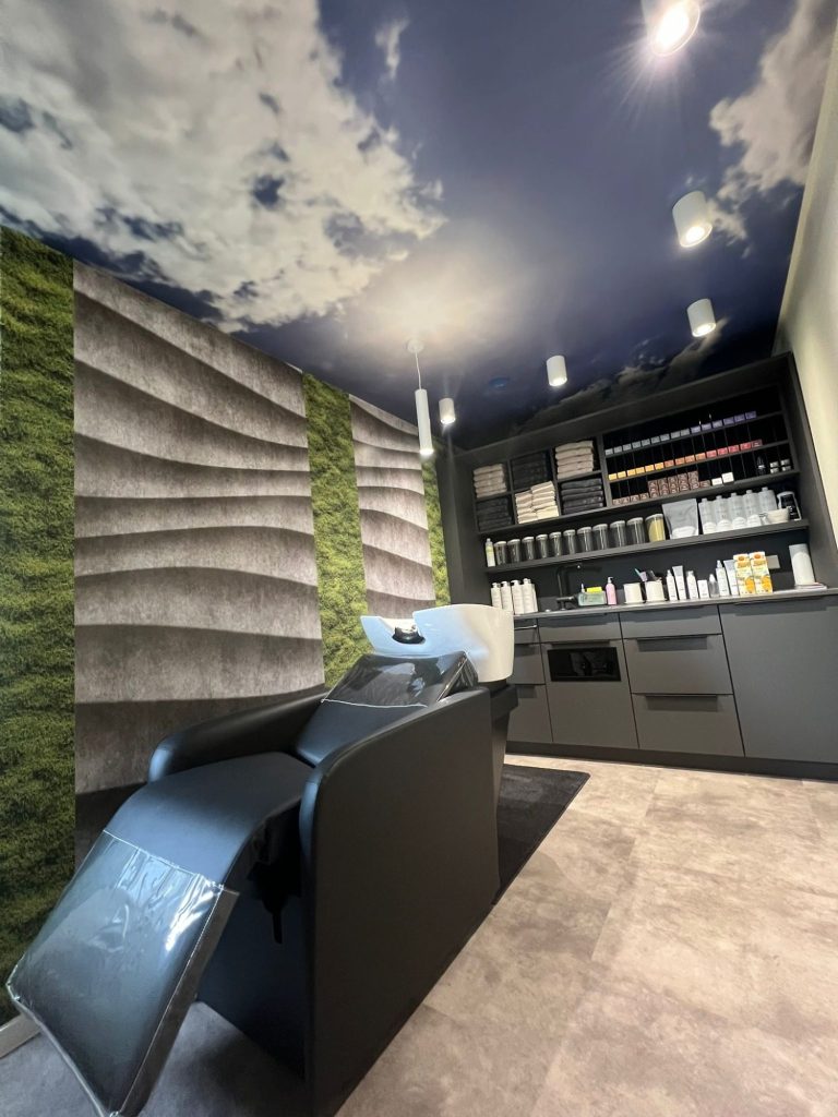 Bild vom Waschplatz und Labor